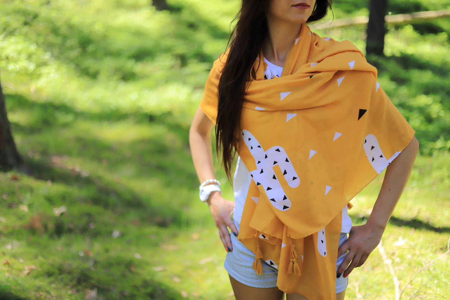 Soft XL viscose pareo for women with cactus pattern in yellow - Scarf Designers