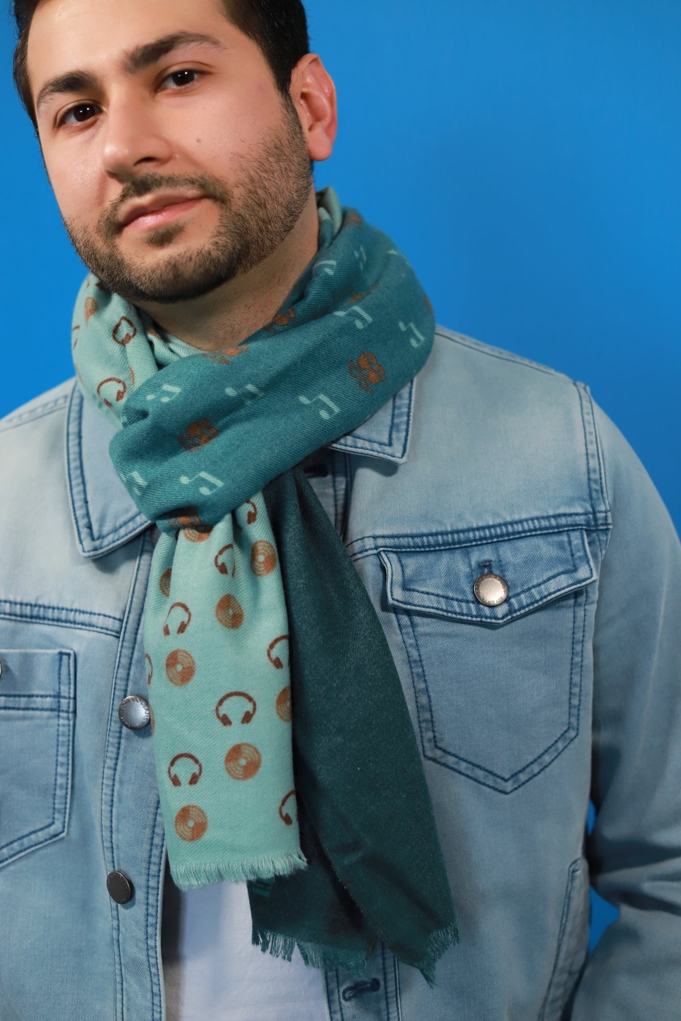 warm scarf, blue scarf, cozy scarf, vegan, cotton, sustainable fashion