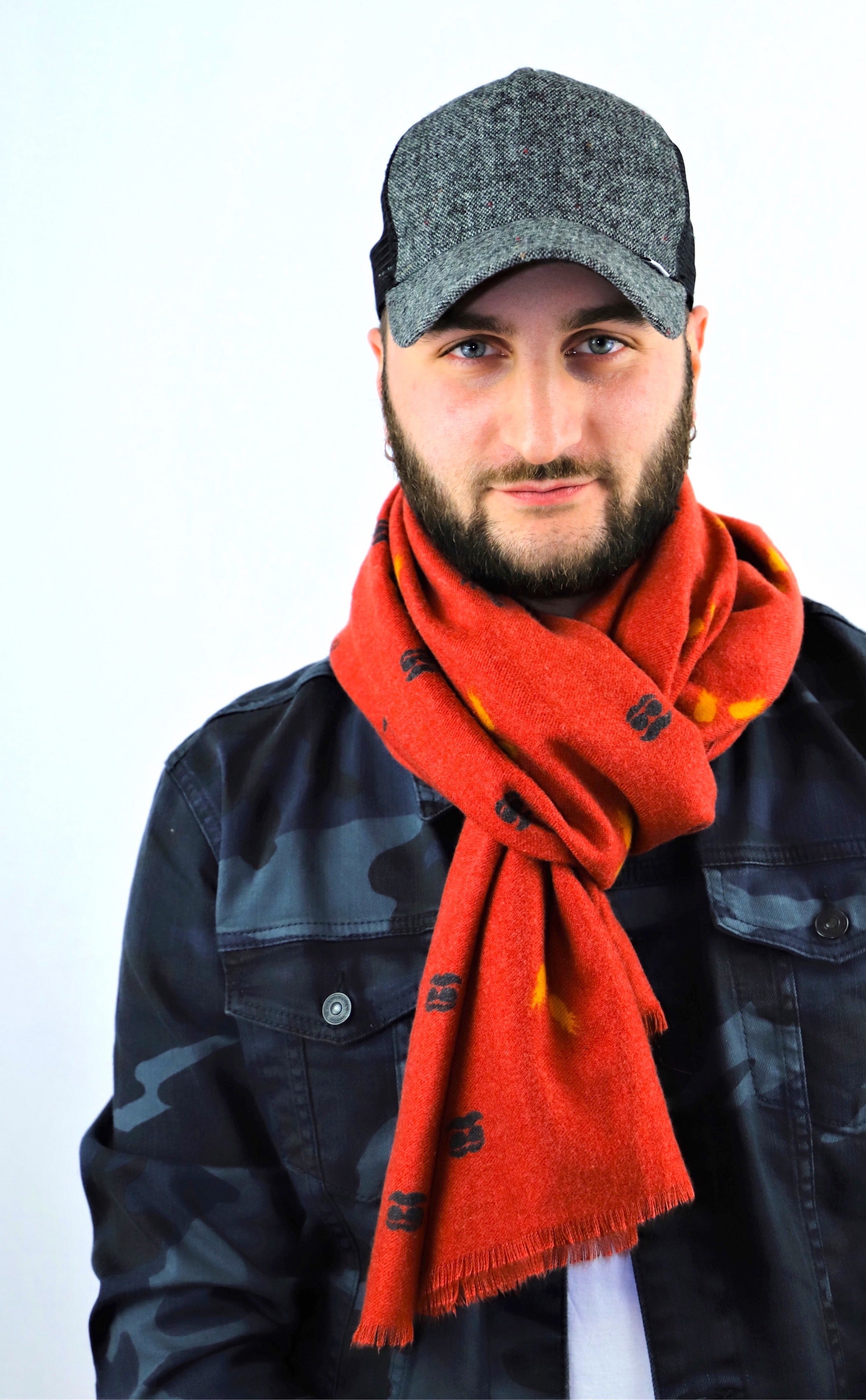 Must-Have Pineapple Tropic Red Scarf